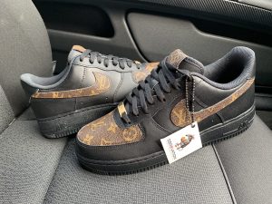 CUSTOM BLACK LV X 20 AIR FORCE 1