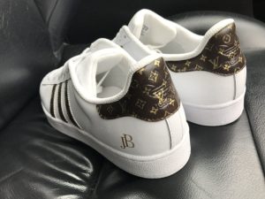 CUSTOM 18K GOLD LV SUPERSTAR